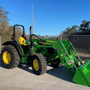 Tracteurs John Deere 5045e d'occasion avec chargeur à vendre - Product Image 1