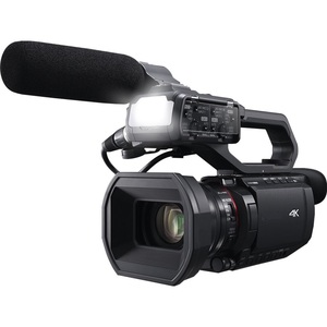 Videocámara Profesional Panasonic HC-X2100 UHD 4K 3G-SDI/HDMI con Zoom de 24x - Product Image 1