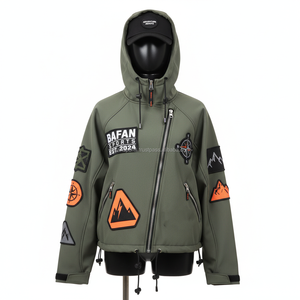 Veste Softshell pour femmes 310GSM, panneaux tactiques verts, coupe-vent, polaire chaude, logo brodé personnalisé, veste Softshell pour femmes - Product Image 1