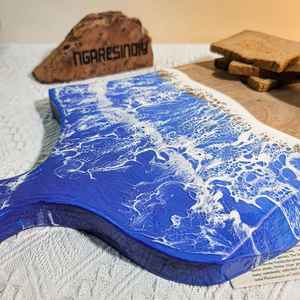 เขียงไม้เรซินธรรมชาติทำจากไม้อะคาเซียและไม้มะม่วงดีไซน์เรซินอันสวยงาม - Product Image 5