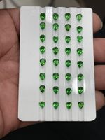 Grenat démontoïde naturel fait à la main coupe de poire calibré pierres précieuses en cristal vert en vrac pour la fabrication de bijoux sans traitement en forme de coeur