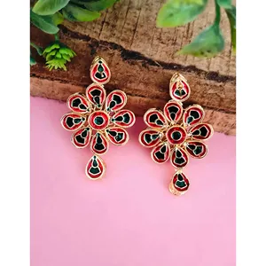 Parure de collier en cuivre plaqué or avec design floral Kundan Meenakari, bijoux en rhodium et perles, pierre principale en perle, pour mariée, cadeau raffiné, prêt à l'emploi - Product Image 5