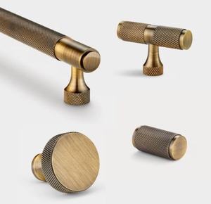 Vinahardware Meubles Quincaillerie Meubles Poignées et boutons de meubles Poignée Bouton en cristal simple Poignée de couleur en laiton Armoire ronde - Product Image 4