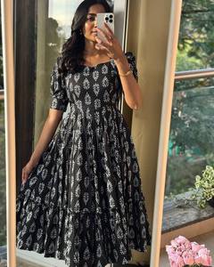 Beautiful Soft Cotton Maxi Made With Beautiful <b>Blend</b> of Azrakh Print - Product Image 4
