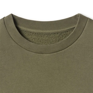 Sweat-shirt athlétique pour homme Tissu léger parfait pour le sport, les tenues décontractées et les activités de plein air Basicscotton Blended - Product Image 3