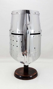 Casco antiguo medieval de nueva condición con soporte de madera Acabado dorado Disfraz de Halloween Artículo de regalo hecho a mano con precio al por mayor - Product Image 4