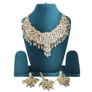 Conjunto de Joyería Fina de Lujo Maanvita Multicolor, Meenakari Kundan con Perlas, Chapado en Oro sobre Cobre, para Bodas y Regalos - Product Image 6