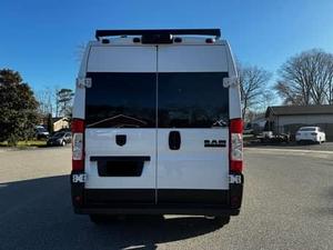 2024 Pro Master 2500 Eléctrico/Gasolina AWD Automático Motor 4L Interior Claro Modelo Aspire R18 Tamaño de Neumático Sedán - Product Image 2