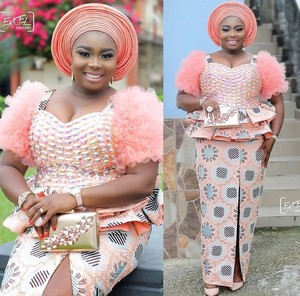 ED2739 Nouveautés Robe de soirée rose de luxe en maille à paillettes élégante robe de bal femme sirène longueur au sol avec soutien-gorge intégré faite à la main - Product Image 2