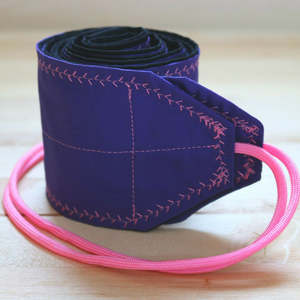 Muñequeras de Neopreno de la Mejor Calidad para Gimnasio, Entrenamiento, Levantamiento de Pesas, Protección Profesional Antideslizante - Product Image 4