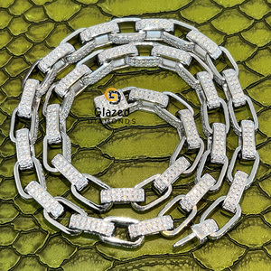 สร้อยคอพร้อมกล่องสีเงินสำหรับผู้ชายประดับเพชรโมอิส925ใสทรงกลมแวววาวแวววาวแวววาวแวววาวแวววาวแวววาว - Product Image 1