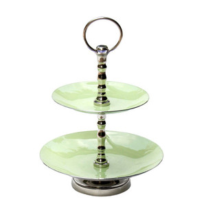 Support à gâteau rond décoratif de style unique en bois et verre, finition noyer, avec dôme en verre, pour usage hôtelier - Product Image 2