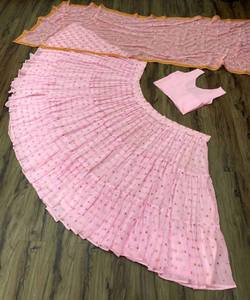 Designer Soie Lehenga Choli avec Broderie Séquence Travail Dupatta Occasion Spéciale Fête Porter Vêtement Ethnique Prix de Gros ApparelGarment - Product Image 6