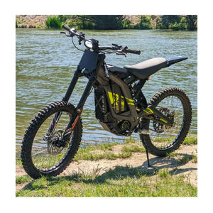 Moto électrique moderne LIGHT BEE X conçue pour une accélération en douceur et une navigation agile - Product Image 2