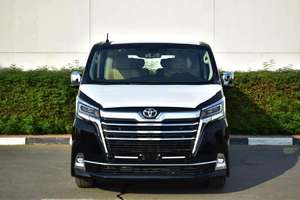 TOYOTA GRANVIA PREMIUM-asiento automático, modelo 2023, 2.8L, 6 asientos - Product Image 4