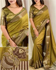 Sari en coton et soie jacquard pour femmes avec tissage zari et travail Swarovski sur le pallu et la bordure, fabrication indienne - Product Image 5