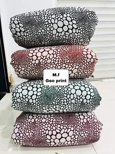 100 rayonne Viscose Spandex tissu impression numérique Challis pour décharge de vêtement pour costume chemise mariage pour les filles - Product Image 4