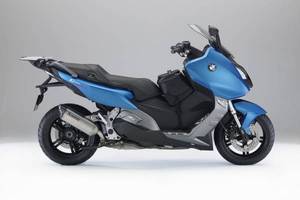 Motocicleta BMW C650GT Maxi Scooter 647cc Premium para Ciudad y Carretera, Nueva en Stock, en Venta - Product Image 3