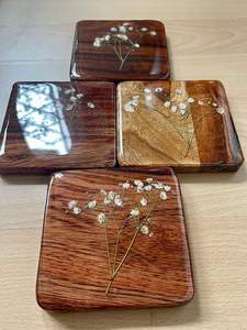 Posavasos Ecológicos de Madera Maciza para Bebidas, Posavasos de Madera Natural Hechos a Mano para Té y Café, Duraderos para Mesa y Comedor - Product Image 6