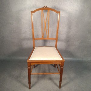 Monalisa <b>Chair</b> Vintage Solid Wood Dining Room <b>Chair</b> with Antique Design for Indoor Use - Product Image 1