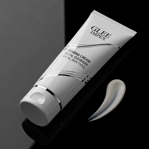 Crema Reafirmante Glee Impex, Limpiador Facial para Todo Tipo de Piel, Limpieza Profunda, Hidratación y Reafirmación de la Piel - Product Image 2