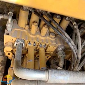 Vente flash : Excavatrice Caterpillar CAT340D2L d'occasion en bon état avec vannes hydrauliques - Product Image 1