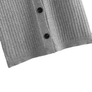 Cárdigan Cálido de Punto Trenzado con Cuello en V, Suave y Texturizado para Invierno, con Botones y Estampado Floral, de Poliéster/Algodón, Marca Power Abaan Sports, en Oferta - Product Image 3
