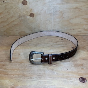 Cinturón de cuero de Venta caliente de fábrica duradera de diseño delgado de lujo con diseño de decoración sensacional y aleación para hebilla en 2025 - Product Image 6