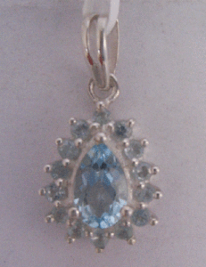 Colgante Hecho a Mano con Gemas Shah de Plata de Ley 925, Topacio Azul Cielo Natural con Corte Esmeralda, Chapado en Rodio para Mujer - Product Image 1