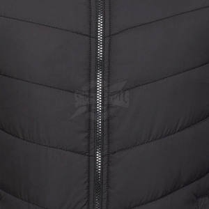 Veste matelassée confortable pour homme, style streetwear, col montant, vêtements d'extérieur de haute qualité, séchage rapide, respirante, fabriquée au Pakistan - Product Image 6