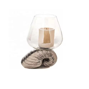 Bougeoir en forme de coquille de décoration de fêtes d'excellente conception prix de gros bougeoir votif en métal et en verre de qualité supérieure - Product Image 1