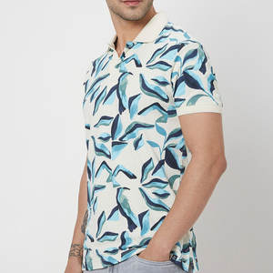 Polos personnalisables confortables pour hommes, sublimation, manches courtes, coupe ajustée, séchage rapide, polos sublimés pour hommes - Product Image 3