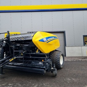 Hot selling round <b>straw</b> hay baler Mini round hay baler hay bale press available - Product Image 6