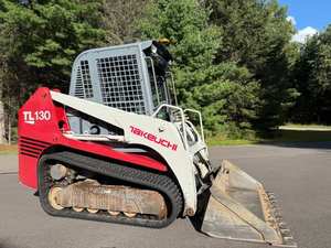 Used Quality Skid Steer TAKEUCHI TL8R2 Skid Steer Loader Ready To Ship <b>World</b> Wide Delivery Skid Steer Loader <b>For</b> <b>Sale</b> - Product Image 3