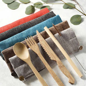 Vendeur chaud 2025 ensemble de cuillères en bambou naturel et fait à la main couverts avec fourchette couteau baguettes pailles fabriquées au Vietnam par Eco2go - Product Image 1