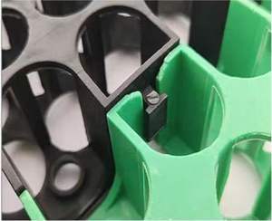 Cage de drainage en <span class=keywords><strong>nid</strong></span> <span class=keywords><strong>d</strong></span>'<span class=keywords><strong>abeille</strong></span> en PP de 30 mm, adaptée au drainage des jardins sur toit et des places de parking. - Product Image 5