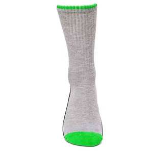 Chaussettes de sport pour hommes de la meilleure qualité avec grip, pour l'exercice, la course à pied, chaussettes de sport confortables pour hommes en vente - Product Image 2