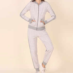 Conjunto Deportivo para Mujer, Diseño de Moda, Cómodo para Entrenamiento al Aire Libre, con Logotipo del Fabricante - Product Image 1