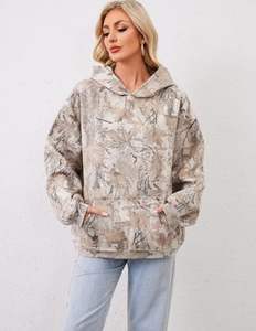 Sudadera OEM de lana con estampado personalizado para mujer, Sudadera con capucha de camuflaje para exteriores, ropa de calle de invierno para compras a granel - Product Image 4