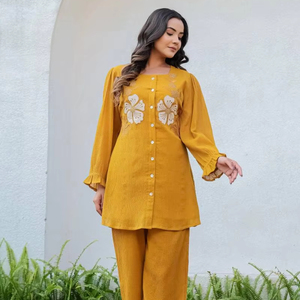 Colección al por mayor de algodón indio y pakistaní Crush Fancy Co-Ord Set para ropa informal y de fiesta a precios competitivos - Product Image 1