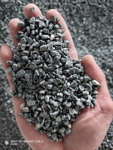 Fournitures d'usine de galets noirs de qualité supérieure, galets d'aménagement paysager décoratifs pour sol à agréments exposés - Product Image 2