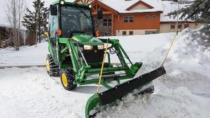 Nouveau tracteur utilitaire compact 3038E, 25 CV, 4 roues motrices, transmission par engrenages, pour jardinage, à vendre - Product Image 3