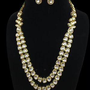 Ensemble de collier long Kundan plaqué or de mariée indienne pour filles femmes vêtements de fête - Product Image 1