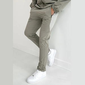 Ensemble de survêtements de haute qualité OEM pour hommes, logo personnalisé, sublimation, sweats à capuche de sport vierges pour femmes et enfants - Product Image 6