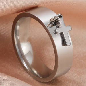 Vente en gros de bagues pour femmes, classiques, plaquées or, en acier inoxydable, avec un pendentif en forme de croix chrétienne, bande d'éternité - Product Image 4