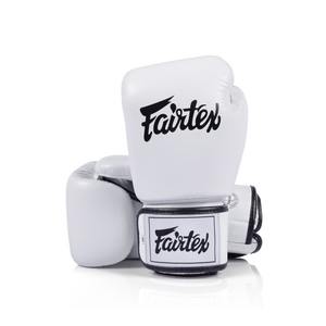 Gants de boxe MMA professionnels en gros, logo personnalisé, fermeture auto-agrippante, équipement de combat en cuir véritable de haute qualité - Product Image 1