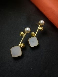 ต่างหูทองเหลืองร่วมสมัยชุบทองทำด้วยมือสำหรับผู้หญิงและเด็กผู้หญิงสำหรับงานแต่งงานและงานปาร์ตี้สไตล์ดั้งเดิม - Product Image 3