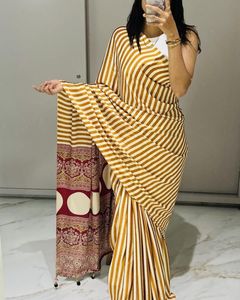 เสื้อสำหรับใส่วิ่งผ้าแจ็คการ์ดผ้าไหมนุ่มพิเศษ Kora organza สำหรับปาร์ตี้ฤดูร้อนและฤดูหนาวสินค้าส่งออกของเวสต้า - Product Image 3