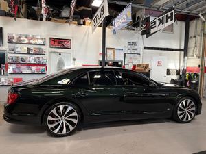 Bentley Flying Spur V8 AWD 2022, Listo para Enviar - Product Image 5