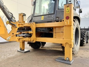 Case 570SV 4WD 4/1, cabine climatisée avec bras télescopique, moteur de 72 kW et 6 heures de fonctionnement. - Product Image 6